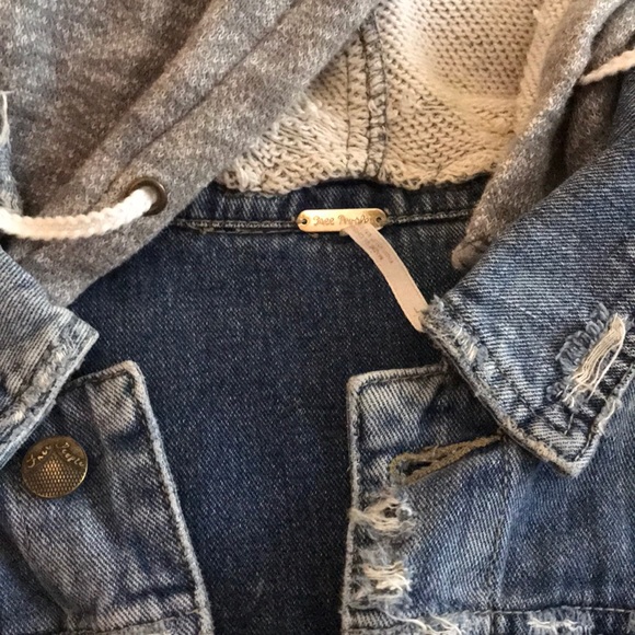 Denim jacket with soft hoodie - Picture 2 of 2